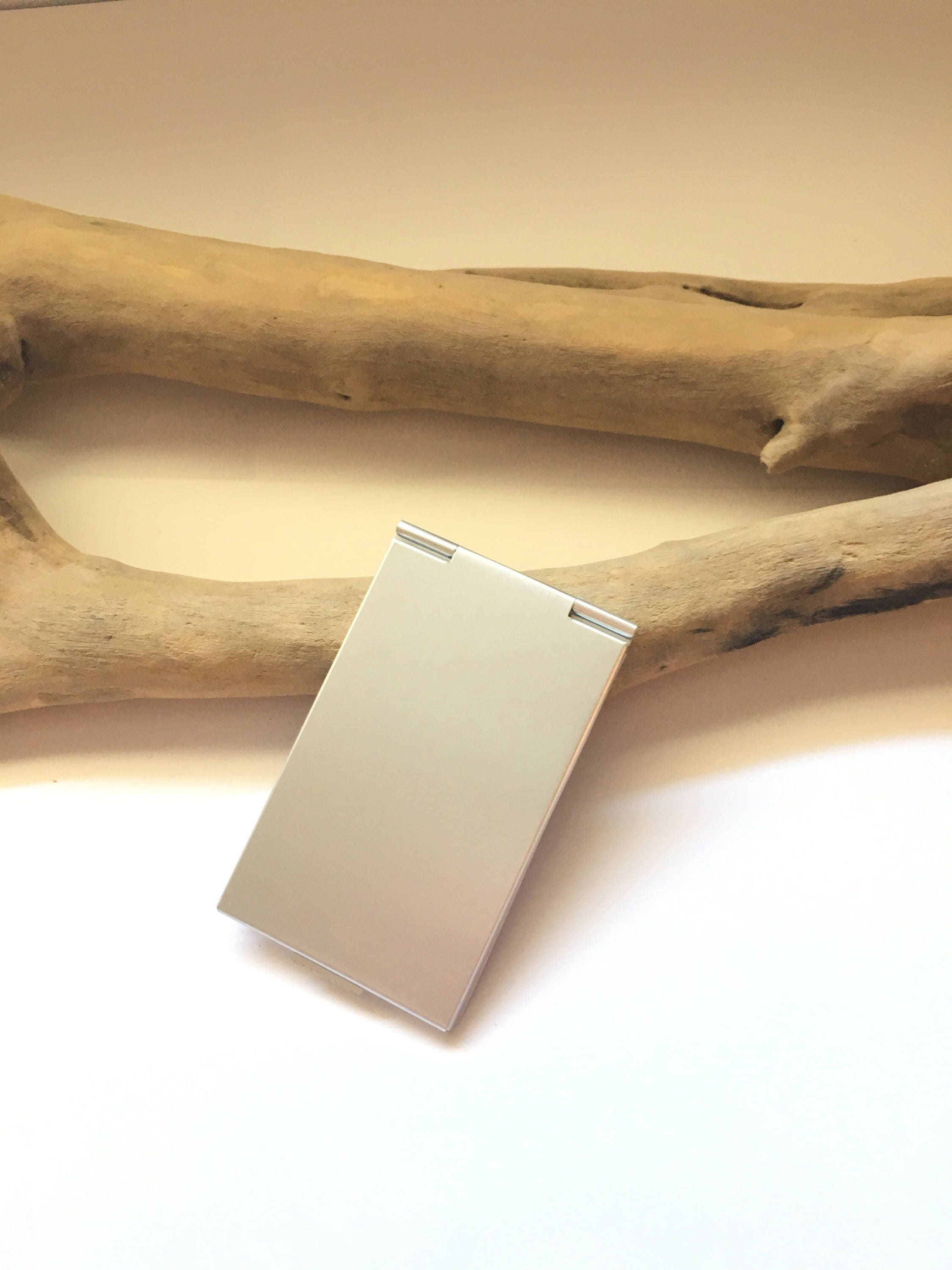 Bag mirror, original pocket and customizable!