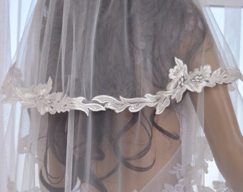 Sequin embroidered veil, Luxurious veil, Bridal Veil, Lace Wedding Veil,Wedding Veil,lace veil,Royal length.