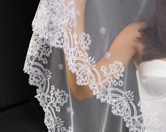 Wedding scarf with embroidery.