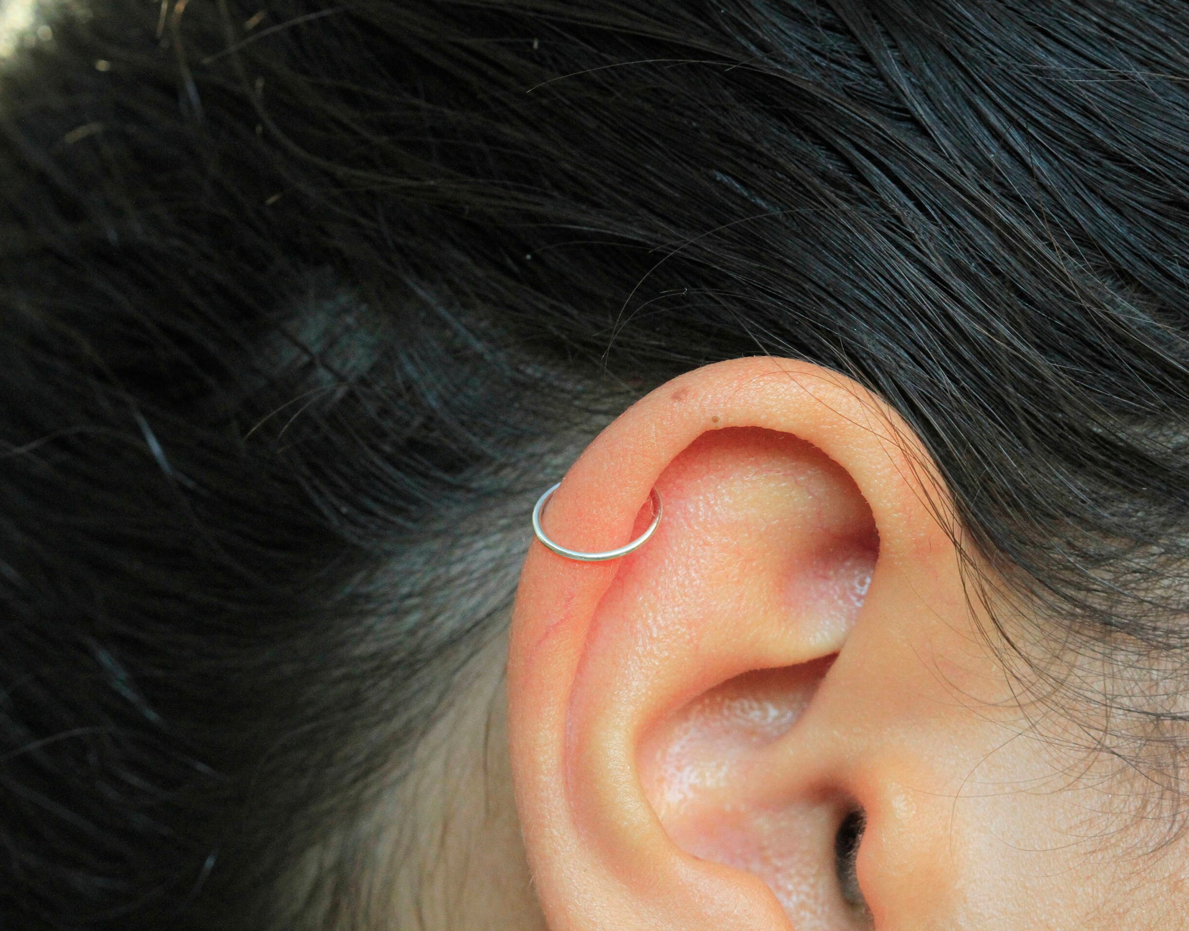 Helix Hoop / thin helix hoop / helix hoop earring / tiny helix Etsy