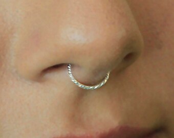 Septum jewelry / silver septum jewelry / 20g septum jewelry / tiny septum jewelry / nose septum / septum / septum ring / septum hoop