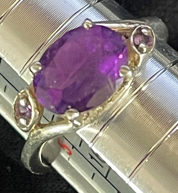 Silver Ring with Amethyst Type Gemstone Size 5 - image 2