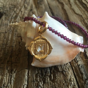 Necklace &quot;Root Chakra&quot; Rhodolite, Garnet * Sterling Silver Gold Plated Chakra Pendant * Short Chain * Muladhara * Basic Trust * Healing Stone