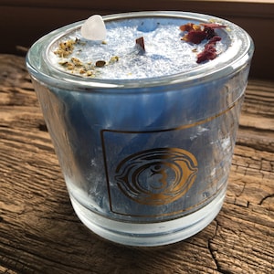 Chakra candle &quot;Forehead Chakra&quot; scented candle * vegetable stearin * essential oils * organic medicinal plants * semi-precious stones * Ajna Chakra * third eye