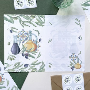 Ensemble de papier à lettres. Jeu de lettres olives méditerranéennes.