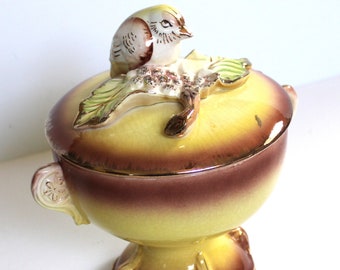 Vintage LIPPER & MANN Bird Handle Lidded Pedestal Candy Bowl ~ Nice!