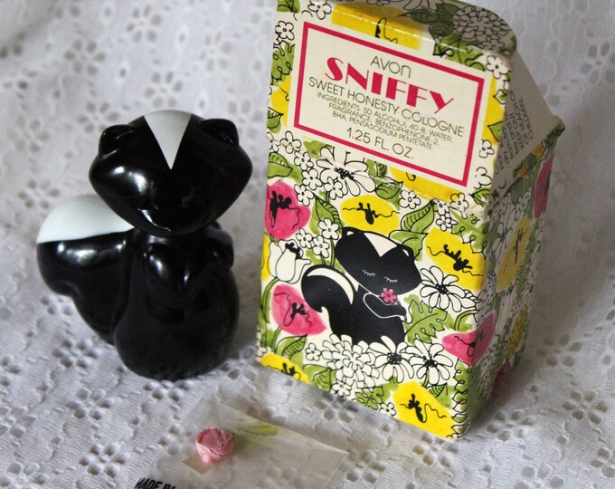 Vintage Avon Sniffy Skunk Perfume Bottle With Box & Flower - Etsy