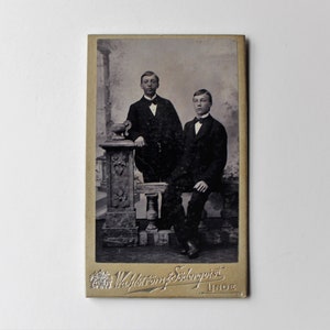 Carte de Visite CDV: ハンサムな若い男性 - Wahlstrom & Soderquist - コッパルベリ、スウェーデン