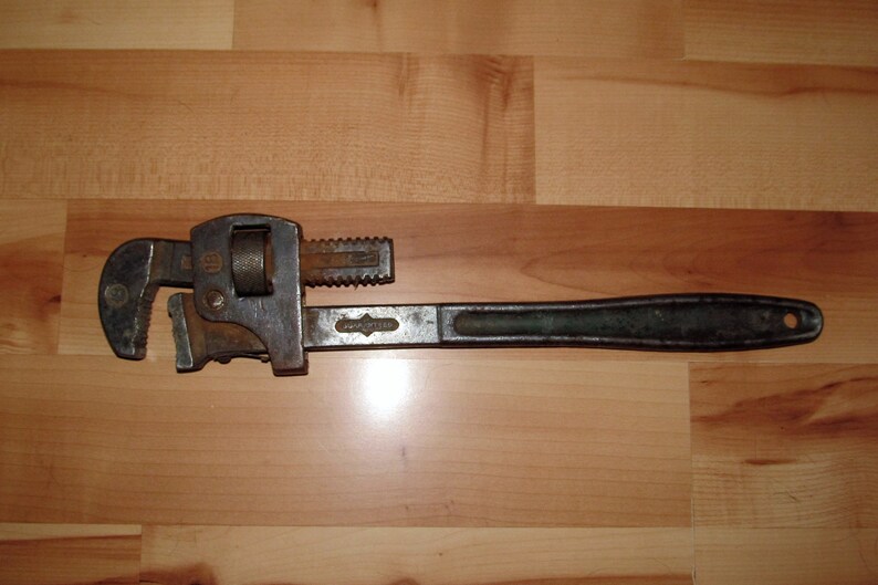 Vintage STILLSON 18 inch Pipe Wrench by The Erie Tool Works Made in the