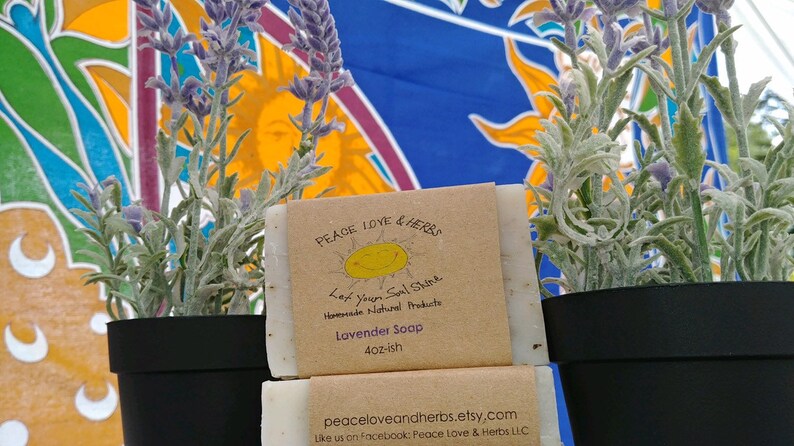 LAVENDEL calendula kamille zelfgemaakte alle natuurlijke zeep, zelfgemaakte zeep, natuurlijke zeep, lavendel, lavendelzeep, 4 ounce bar geven of nemen afbeelding 2