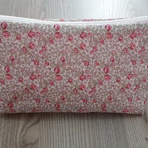 kit de maquillaje, cubrir un maquillaje, tela, libertad, eloise, rosa