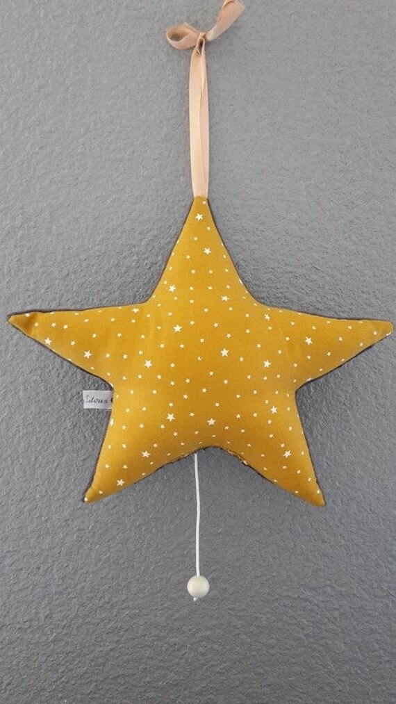 Mobile Musical Decoration Chambre Bebe Forme Etoiles Moutarde Etsy