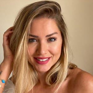 Cheeky Lips (Floral Collection) - Organic Matte Cream Lip & Cheek Color - Halal, Vegan, Cruelty Free