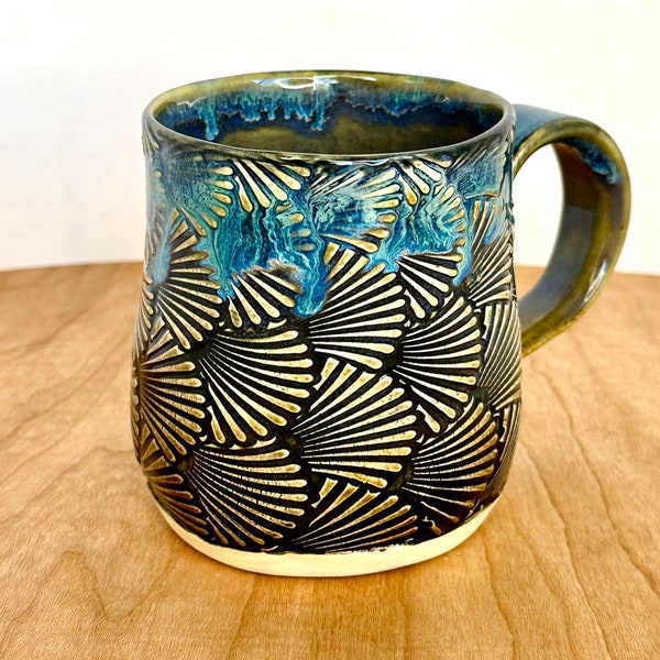 Shell mug, seashell mug, scallop shell mug, scallop shell, handmade mug, coffee mug