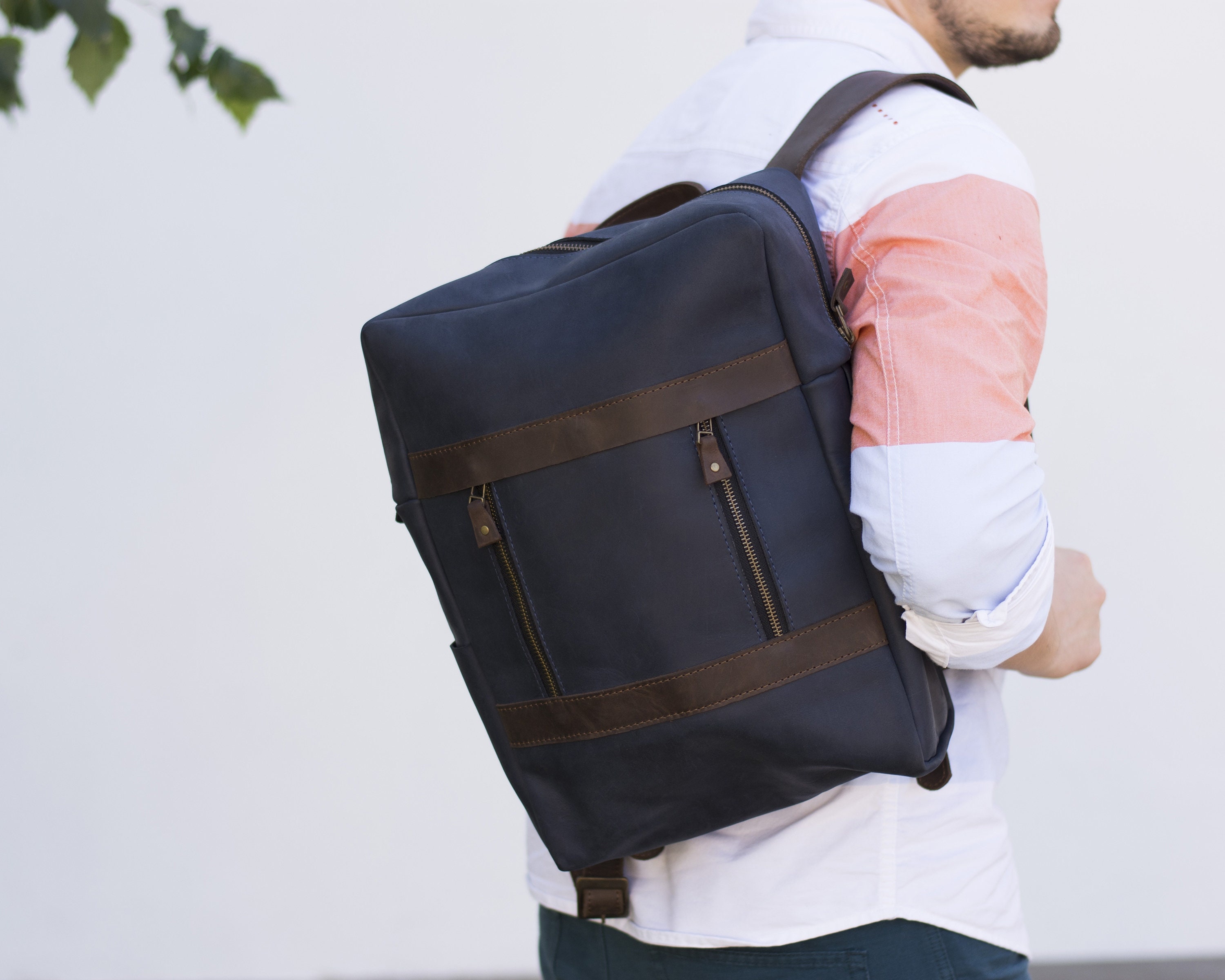 single strap rucksack mens