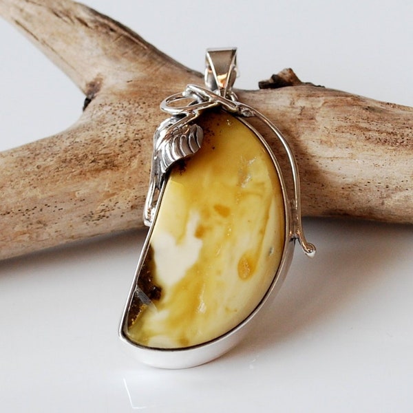 16g Beautiful Amber Pendant, Natural Baltic Amber Pendant, Yellow Amber Pendant, Amber Sterling Silver Pendant, Amber Jewelry, Amber Gift