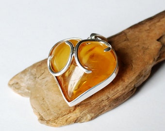 Amber Heart Pendant, 100% Natural Baltic Gold Amber Heart, Natural Amber Jewelry, Amber Gift For Her, Natural Amber Heart, Valentine's Day