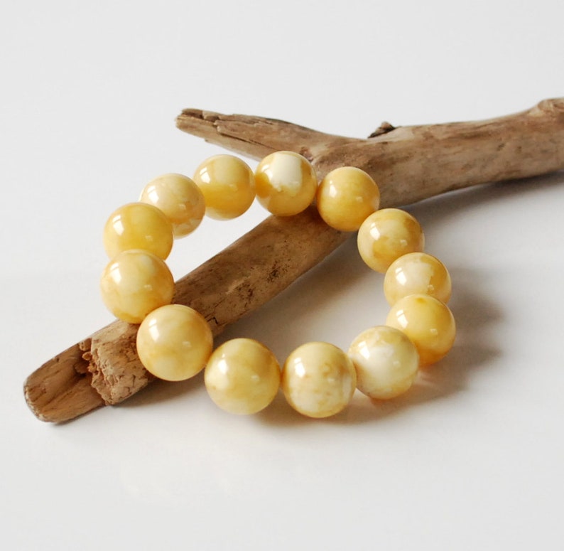 White-Yellow Amber Beads 18 mm Genuine Baltic Amber Bracelet Marble Amber Beaded Bracelet Huge Amber Beads Unisex Amber Jewelry