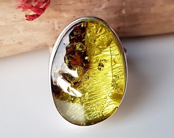 Shiny green Baltic amber ring, Genuine amber and sterling silver 925 adjustable ring