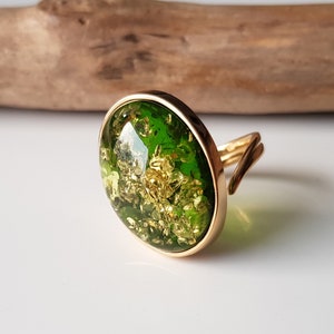Gold-plated ring with shiny green Baltic amber, Statement amber ring, Vibrant green amber ring, Green Baltic amber jewelry with glitters image 2