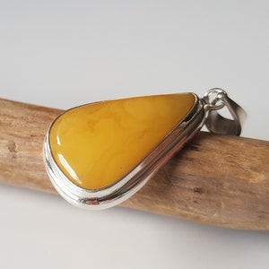 Egg-yolk Baltic amber pendant, 100% natural amber pendant, Butterscotch amber sterling silver pendant, Honey amber pendant, Amber jewellery