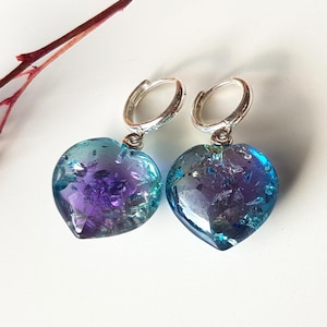 Blue-purple Baltic amber and sterling silver heart earrings, Amber dangle earrings, Lavender and blue amber earrings, Baltic amber hearts