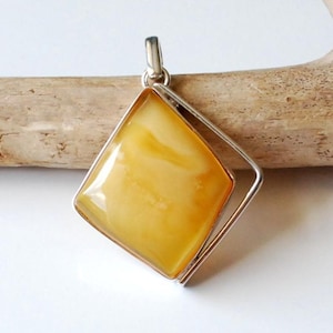 Ciondolo in ambra baltica naturale, ciondolo in ambra e argento sterling 925, gioielli in ambra gialla per lei, ciondolo in ambra lattiginosa, ambra non trattata