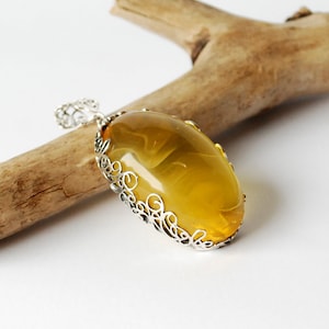 16,7 g Natural Amber Pendant, Gold Amber, Massive Amber And Sterling Silver Pendant, Amber Jewelry, Natural Yellow Amber Stone