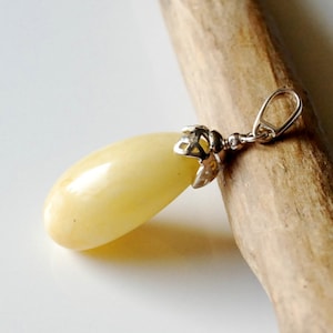 White Baltic Amber Pendant, Natural Amber Drop Pendant, Beautiful Amber Pendant, Milky Amber And Sterling Silver Pendant, Amber Jewelry