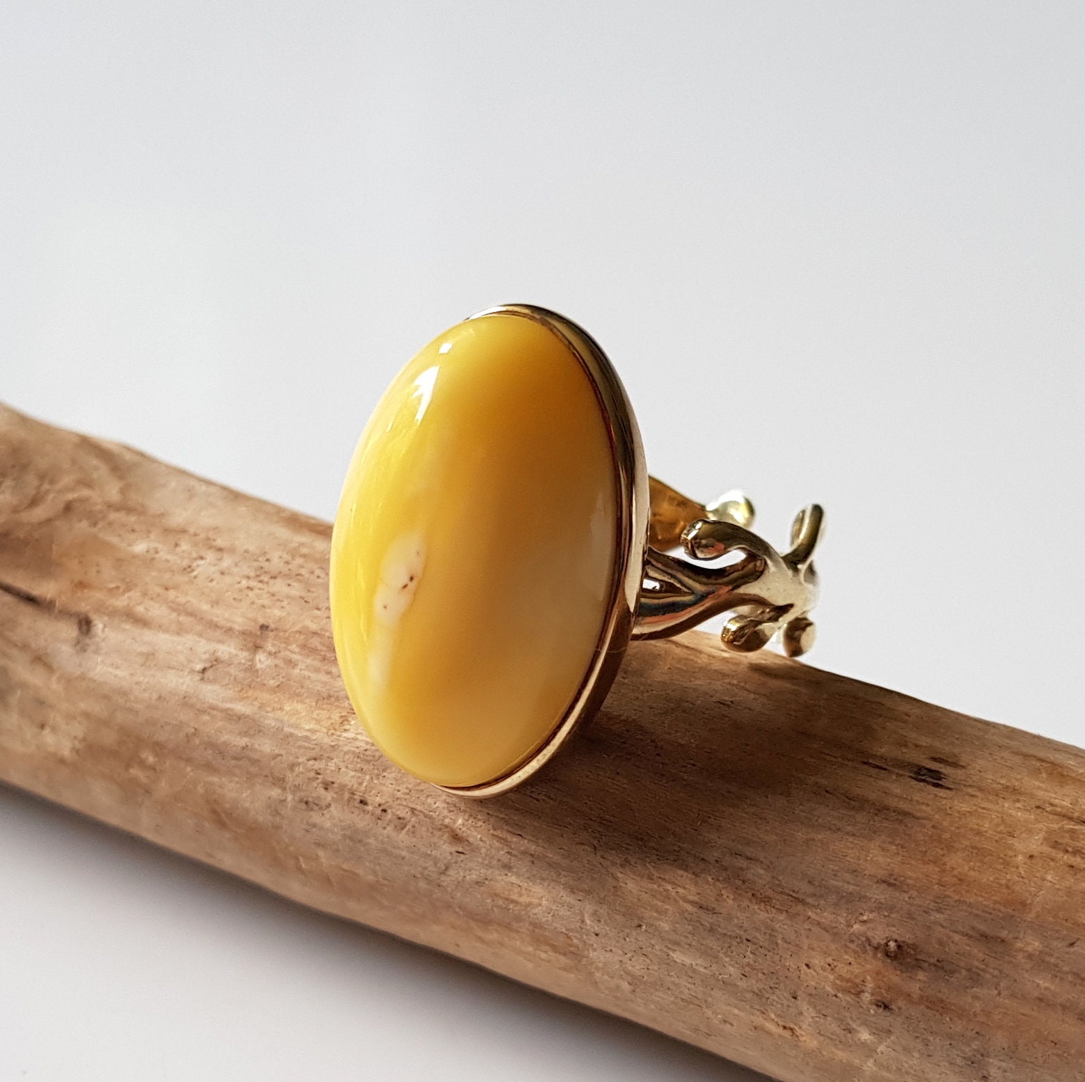 Baltic Amber Gold ring