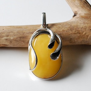 Butterscotch Baltic Amber Pendant, 100% Natural Yellow Amber Pendant, Pendant With Yellow Amber, Amber And Sterling Silver Pendant