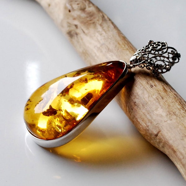 15,8 g Cognac Baltic Amber Pendant, Amber And Sterling Silver Pendant, Natural Amber Jewelry, Amber Gift For Her, Cognac Amber Drop Pendant