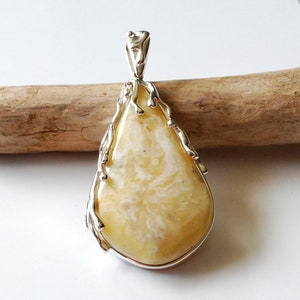 14,7g 100% Natural Baltic Amber Pendant, Large Amber Pendant, White-Yellow Amber Sterling Silver Pendant, Amber Jewelry For Her, Amber Gift