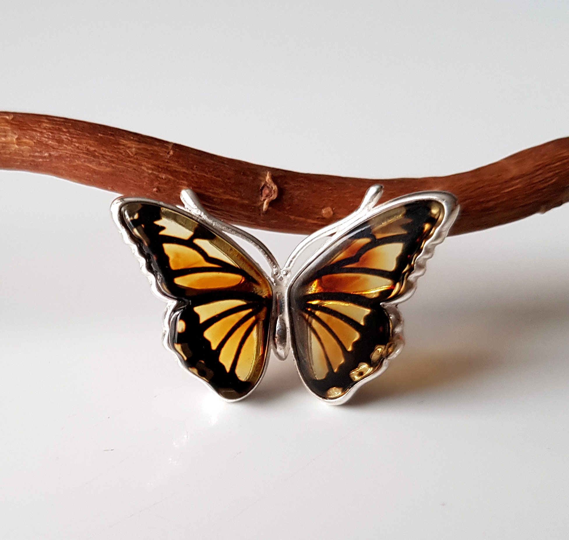 Bernstein Anhänger Mit Schmetterling - Natürlicher Bernstein Schmuck Für Halsketten