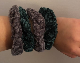 Velvet Scrunchies // hair accessory // vintage // 90s themed