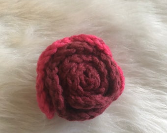 Handmade keychain // crochet rose keychain //