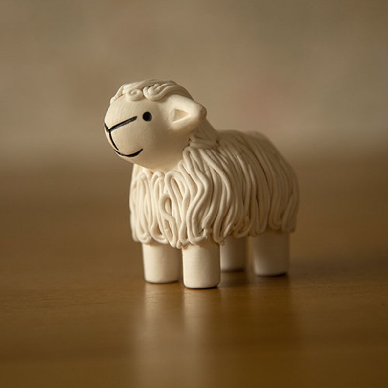 Pottery sheep image 1