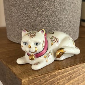 Figura de gato Satsuma de Franklin Mint de 1986: coleccionable vintage con detalles dorados