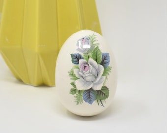 Decorative Ceramic Egg | Floral Art | Shelf Decor | Springtime Passover Easter Decoration | Possibly AVON | White Colorful Country Cottage