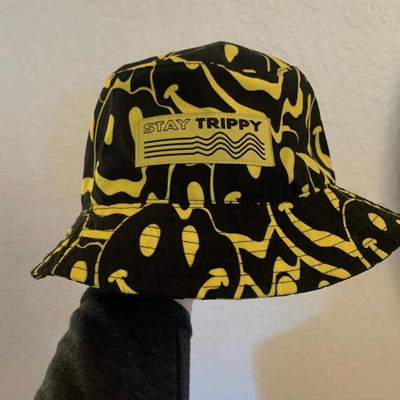 nike smiley face hat