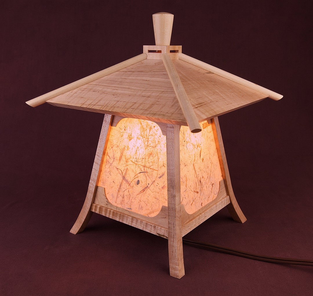 Japanese Lamp / Lantern in Curly Maple Wood kodama forest Spirit Etsy