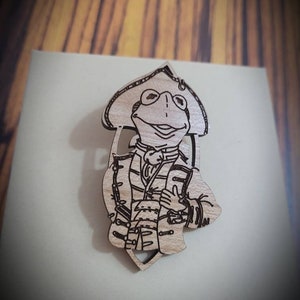 Kermit-Muppet Treasure Island Woodcut Pin