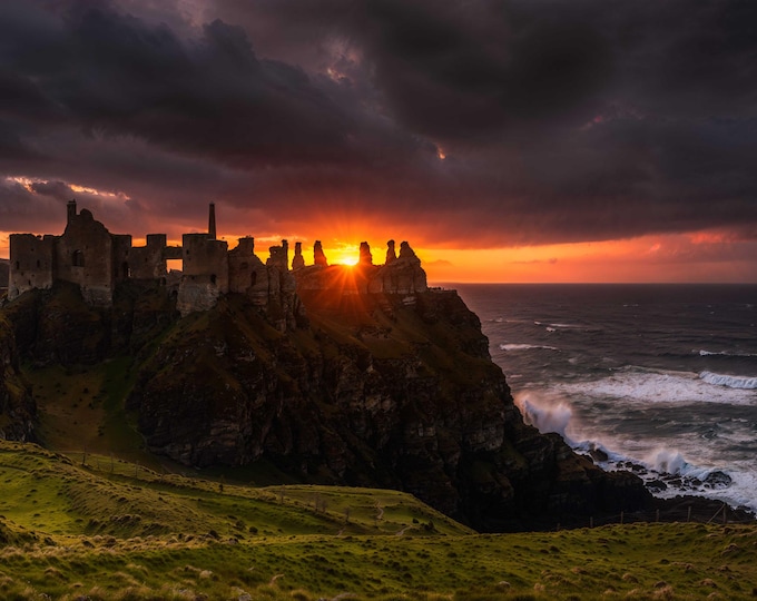 Dunluce Castle at Sunset: Ireland Coastal Landscape