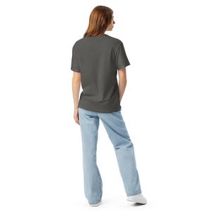 Unisex garment-dyed heavyweight t-shirt