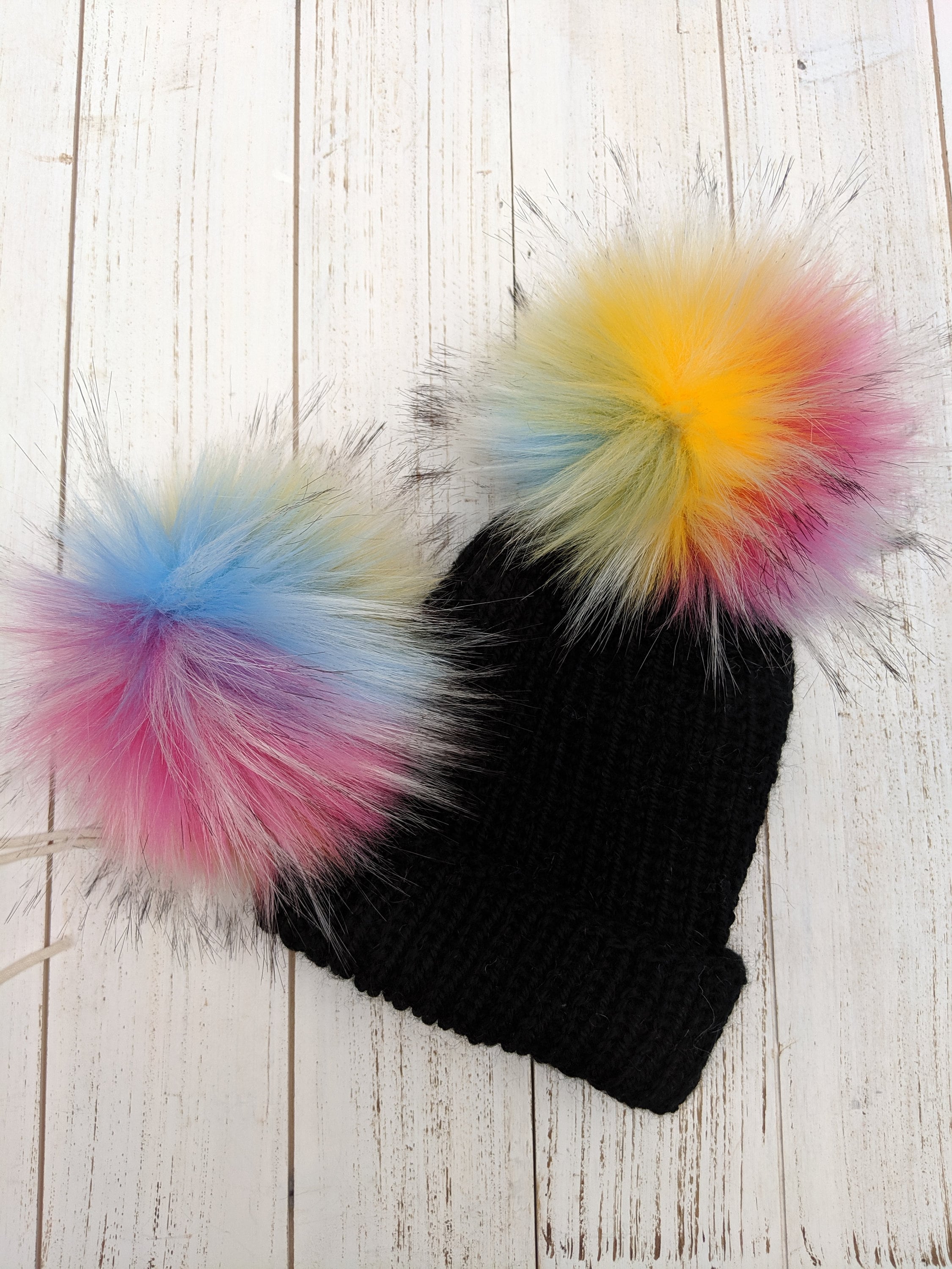 Rainbow Faux Fur Pom-pom: 6