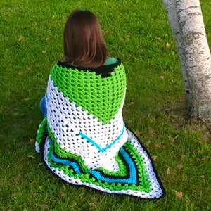 Green Paladin Shawl image 3