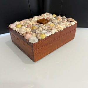 Sea Shell Wooden Jewelry Box ~ Vintage Handmade Wooden Sea Shell Box ...