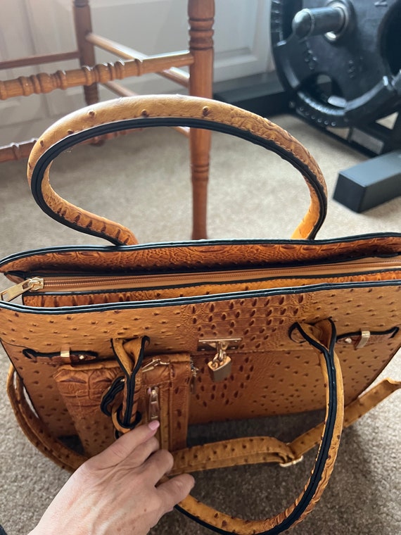Vintage Shoulder Purse/Handbag ~ New ostrich Patt… - image 9