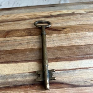 Vintage Skeleton Key | Brass Double Bit Key I Antique-Style Key for Decor or Crafts | Rustic Home Accent | Steampunk Craft Supply | Unique