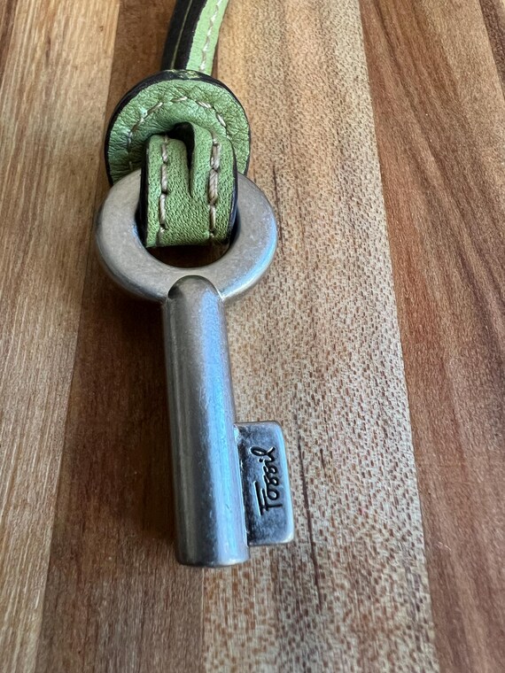 Vintage Fossil Key Keychain: Green Leather Bag Ch… - image 4